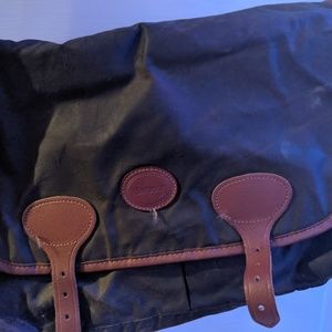 Barbour purse